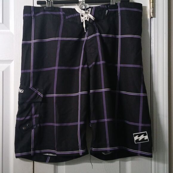 Billabong Mens Board Shorts Swim Trunk Black Purple Check Plaid Drawstring Sz 36 - Picture 1 of 11